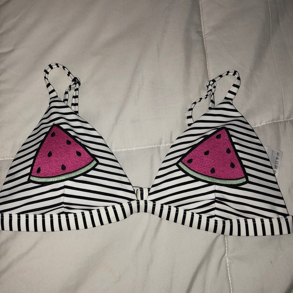 Bikini top